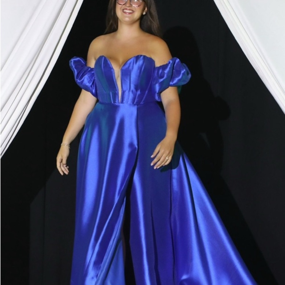 Sherri Hill Royal Blue Strapless Gown